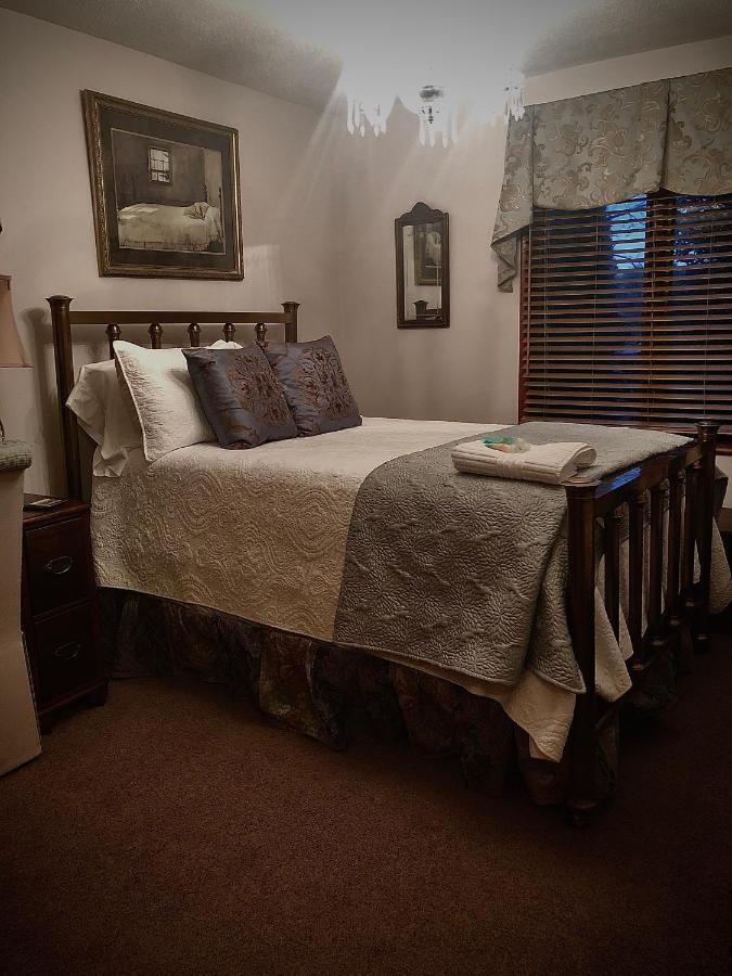 Winnie'S Bed & Breakfast Lawrenceburg Extérieur photo